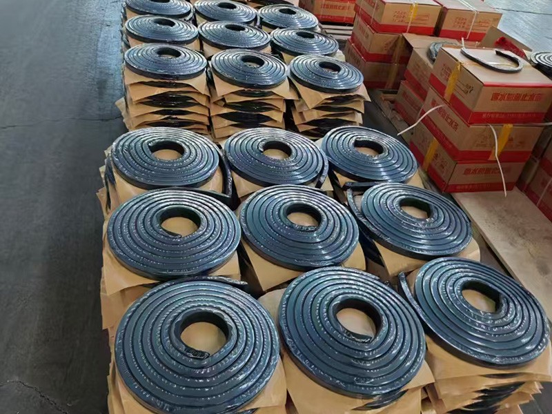 遇水膨胀止水条